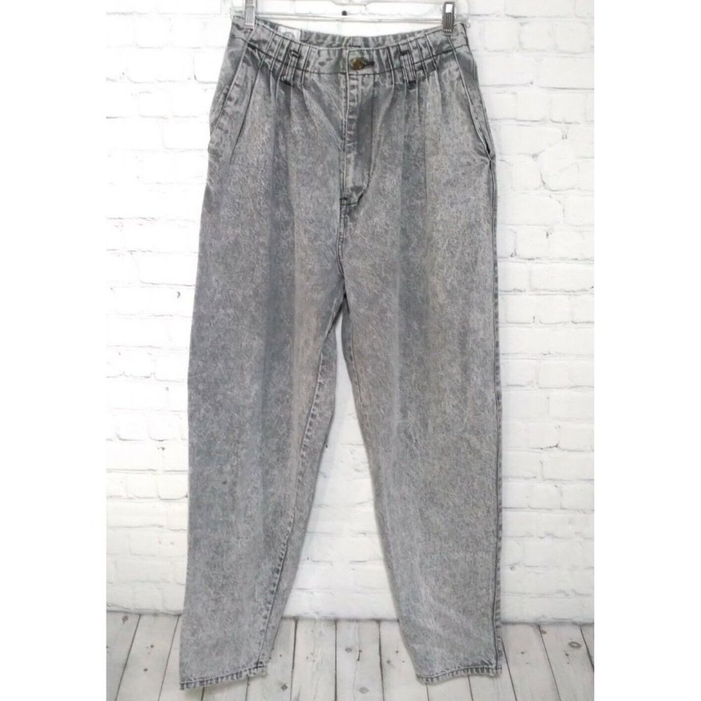 Desperado Vintage White High Rise Mom Jeans Size 13